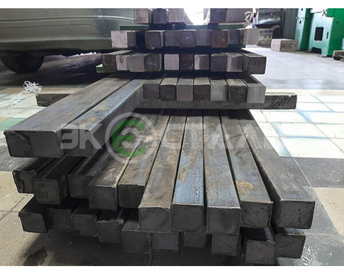 Квадрат стальной быстрорежущий калиброванный 6х6 мм Р6АМ5