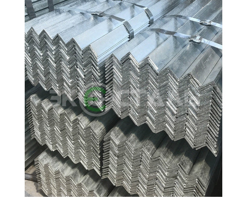 Оцинкованный уголок 100х100х8 мм