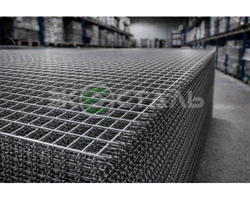 Сетка нержавеющая сварная в картах 30х30х3