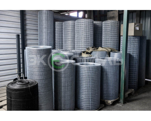 Сетка сварная 50х50х1,6 мм оцинкованная, рулон 1х50 м