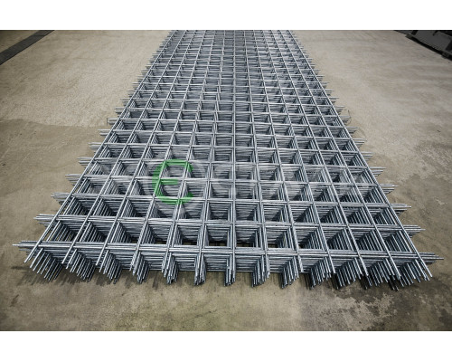 Сетка сварная 100х100х4 мм оцинкованная, карта 2х1 м