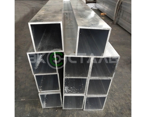 Труба алюминиевая квадратная 100х100 4 мм АД31Т4