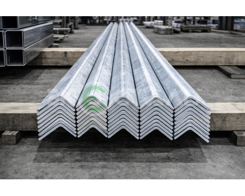 Уголок гнутый 60х60х1 оцинкованный