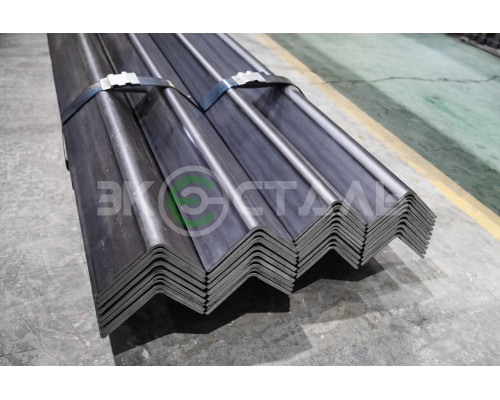 Уголок гнутый 60х55х4