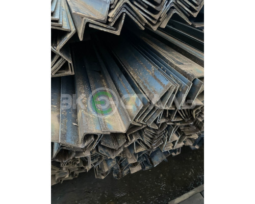 Уголок 100х63х6 металлический